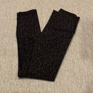 Lululemon Wunder Under High-Rise Tight 25” Leggings